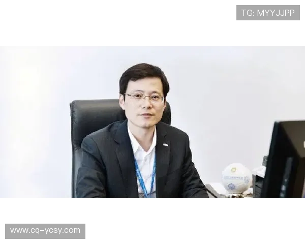 深度对话:刘军在足球世界中的成长与追求之路 深度对话:刘军在足球世界中的成长与追求之路